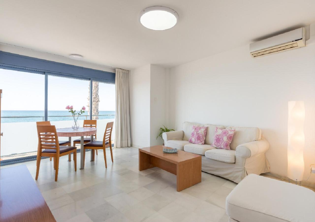 Apartamentos Varadero Sea View La Cala Del Moral Esterno foto